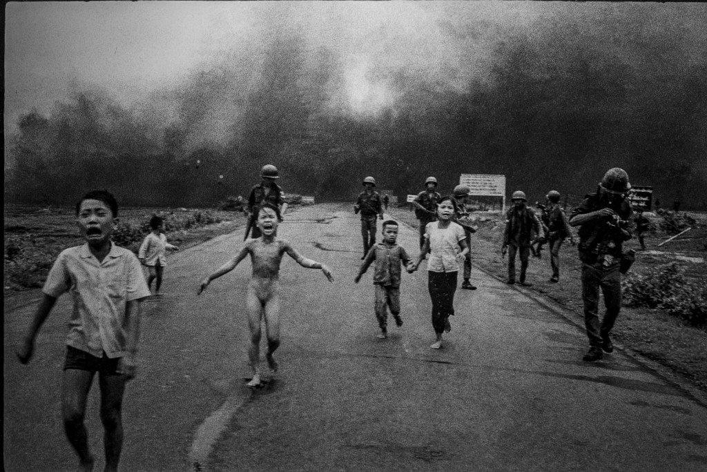 Museo-Guerra_Vietnam-napalm-girl.jpg