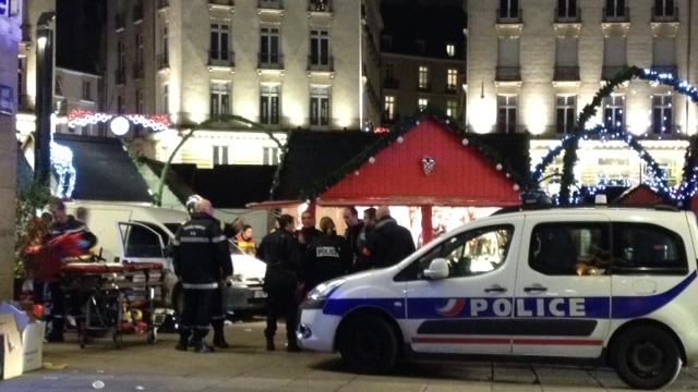 NANTES 2014 MARCHE NOEL.jpg