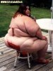 362px-Donna_obesa_seduta.jpg