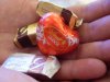 cioccolatini-mano-lindt.jpg