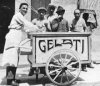 un_antico_carreto_usato_per_la_vendita_ambulante_di_gelato.jpg