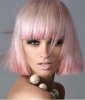 Taglio-di-capelli-a-caschetto-con-tinta-rosa-inverno-2012-2013.jpg