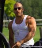 Vin-vin-diesel-2177834-451-517.jpg