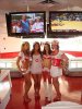 staff-femminile-di-heart-attack-grill.jpg