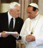 ratzinger-berlusconi1.jpg