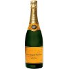 VEUVE_CLIQUOT_BRUT_YELLOW_LABEL_75_CL_Champagne.jpg