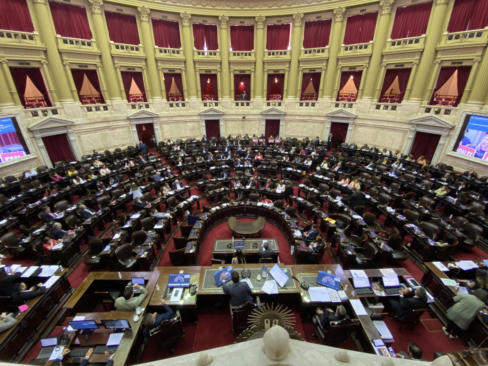 www.clarin.com