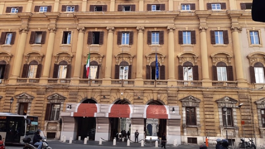 www.milanofinanza.it