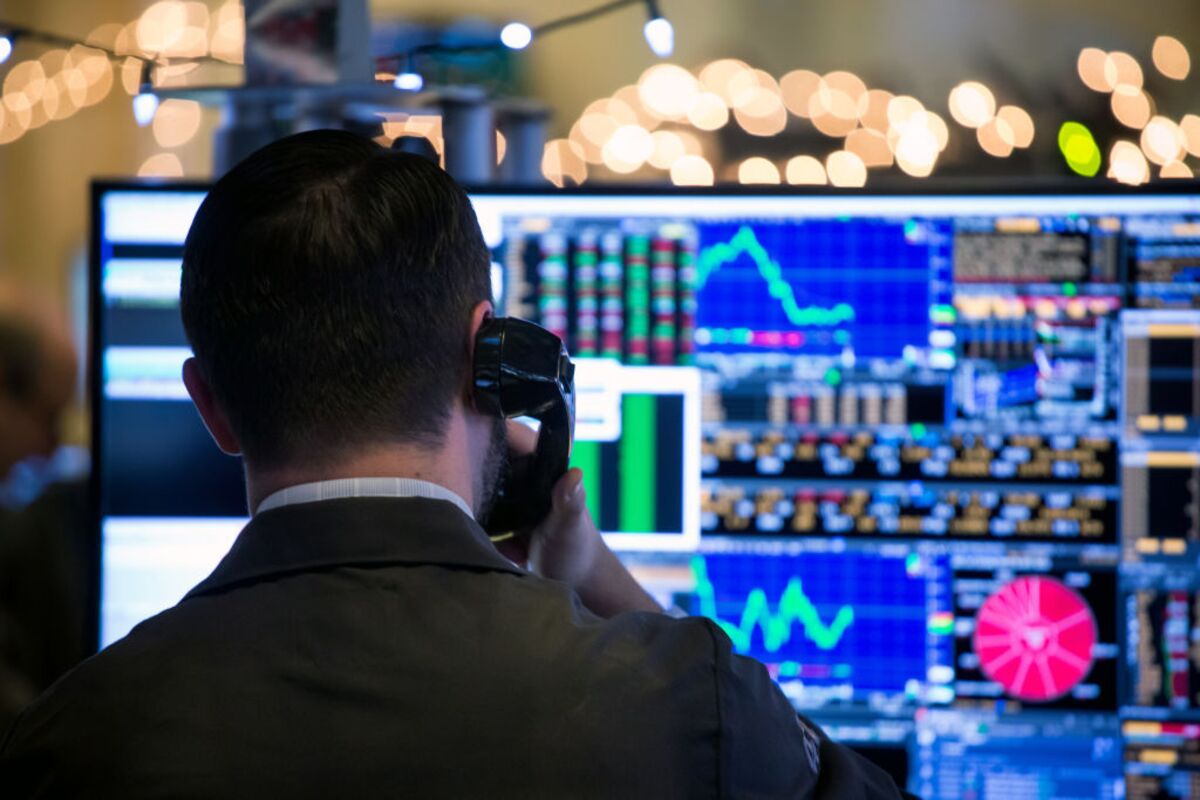 www.bloomberg.com