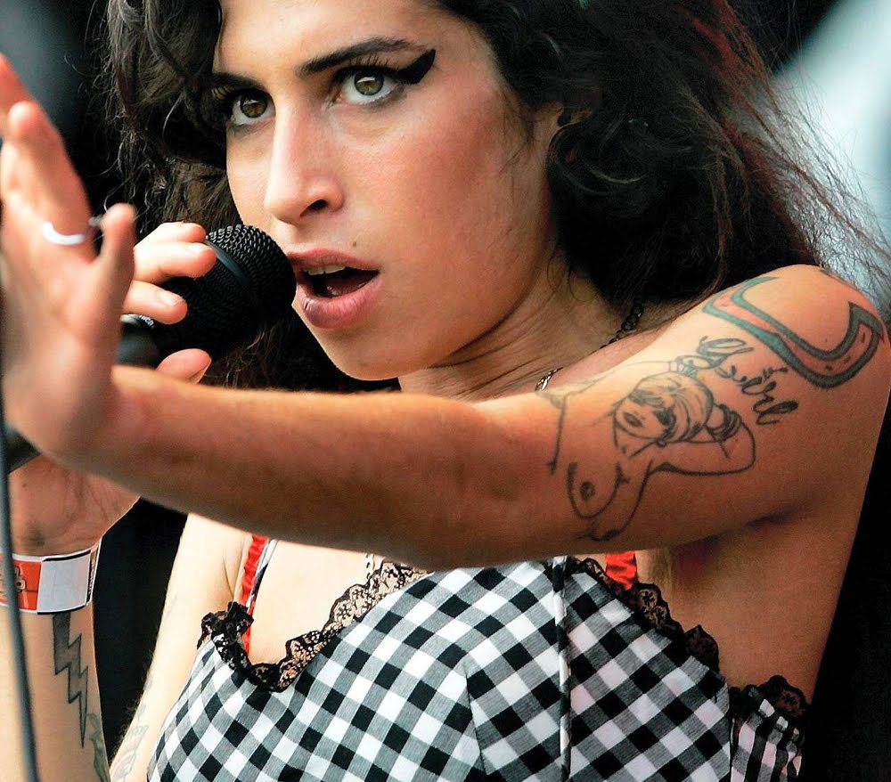 amy-winehouse-tattoos-3.jpg