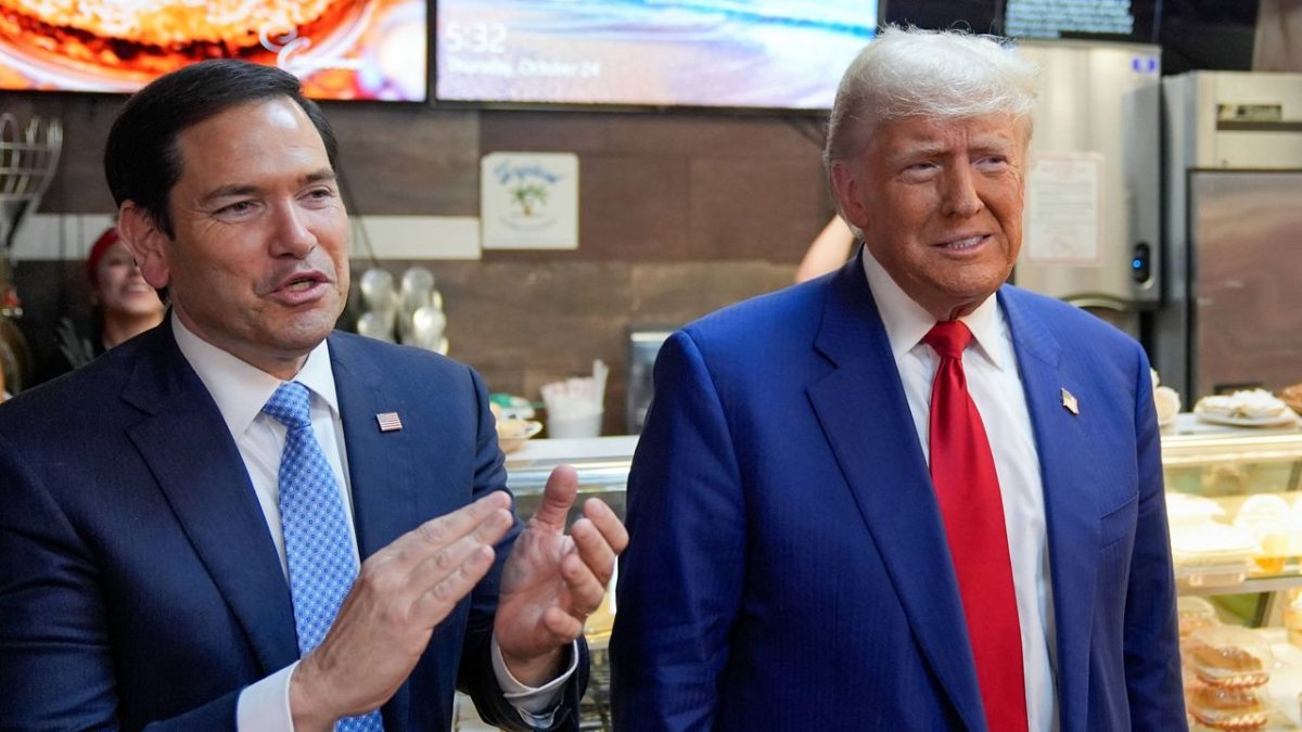 Rubio-con-Trump-scaled.jpg