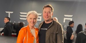 Elon_and_Maye_Musk-1-300x150.jpg