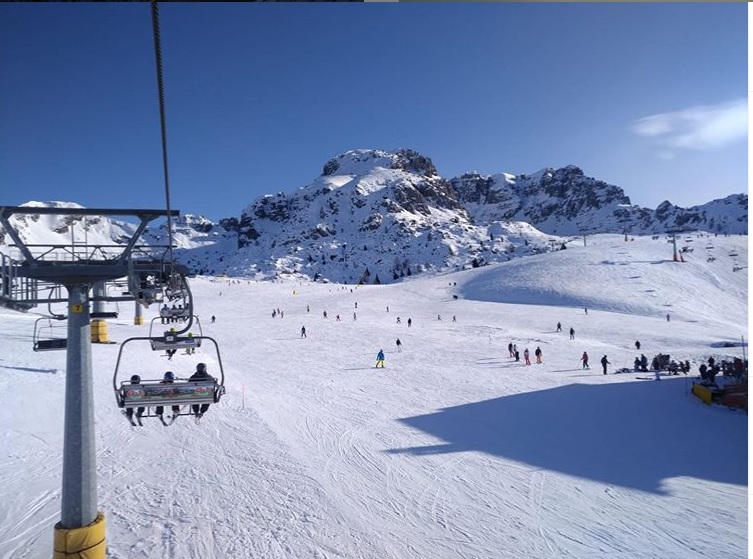 SCI-BOBBIO-NEVE-SKILIFT.jpg