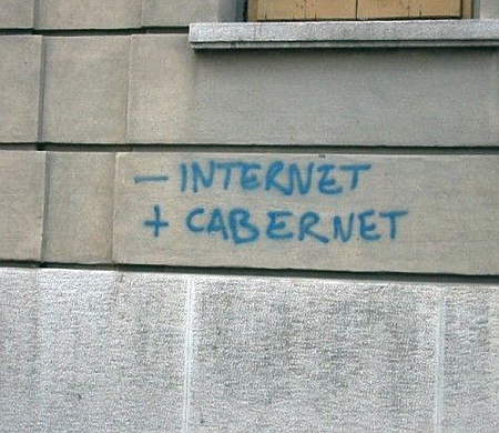 meno_internet_piu_cabernet.jpg