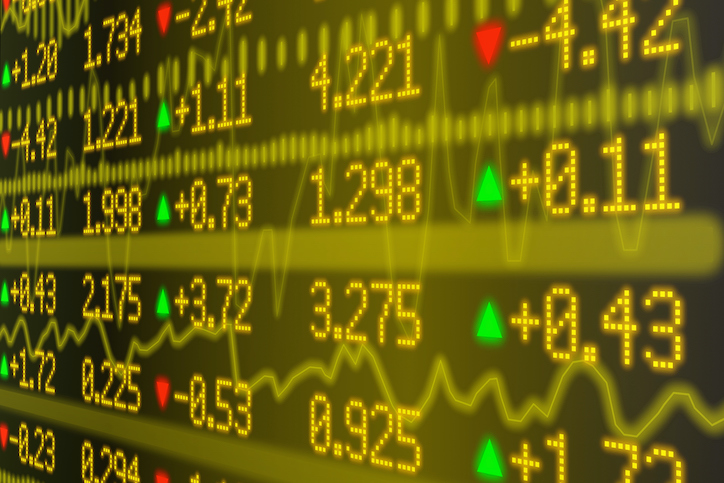 www.financialounge.com