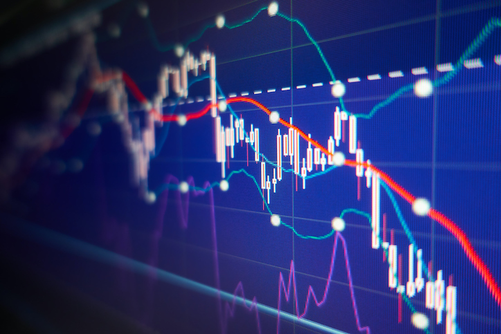 www.financialounge.com