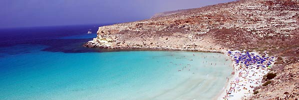 spiaggia-conigli-lampedusa-f.pg.jpg
