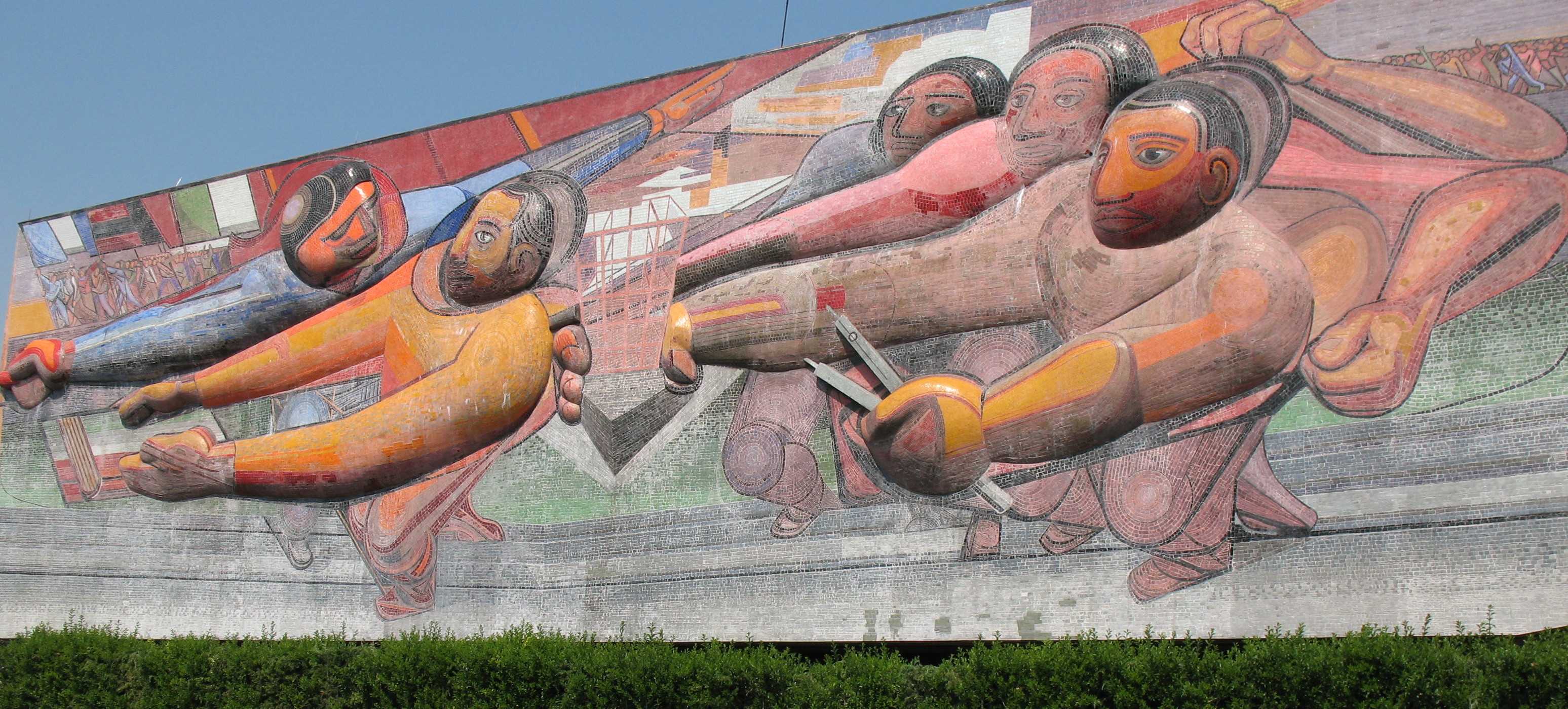 13-unam-mural-cropped.jpg