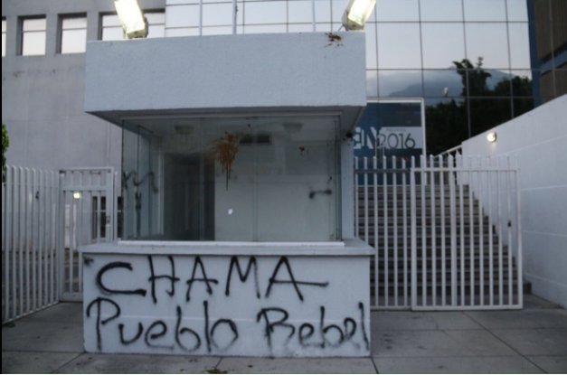 ClKUZ1eWEAAs6es.jpg