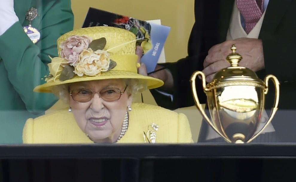 CH7DagAWUAEk9ZF.jpg:large